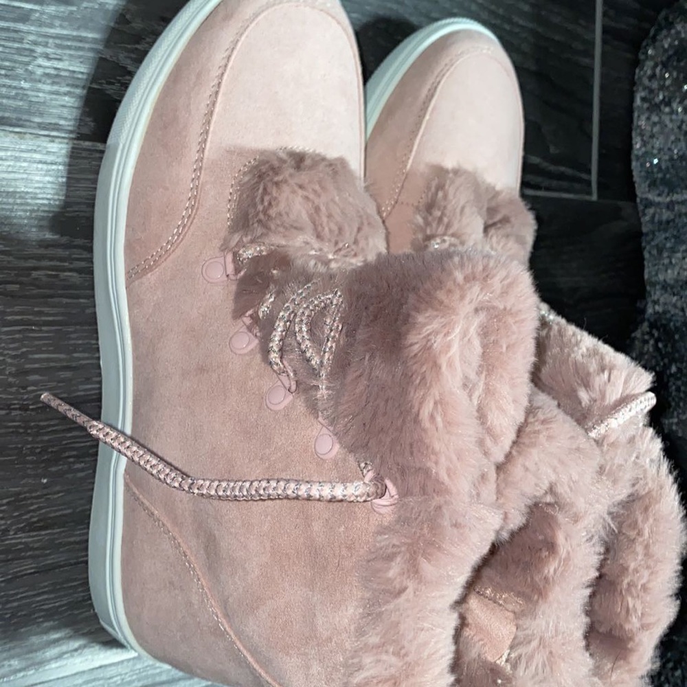 Stevie furry sneaker boots